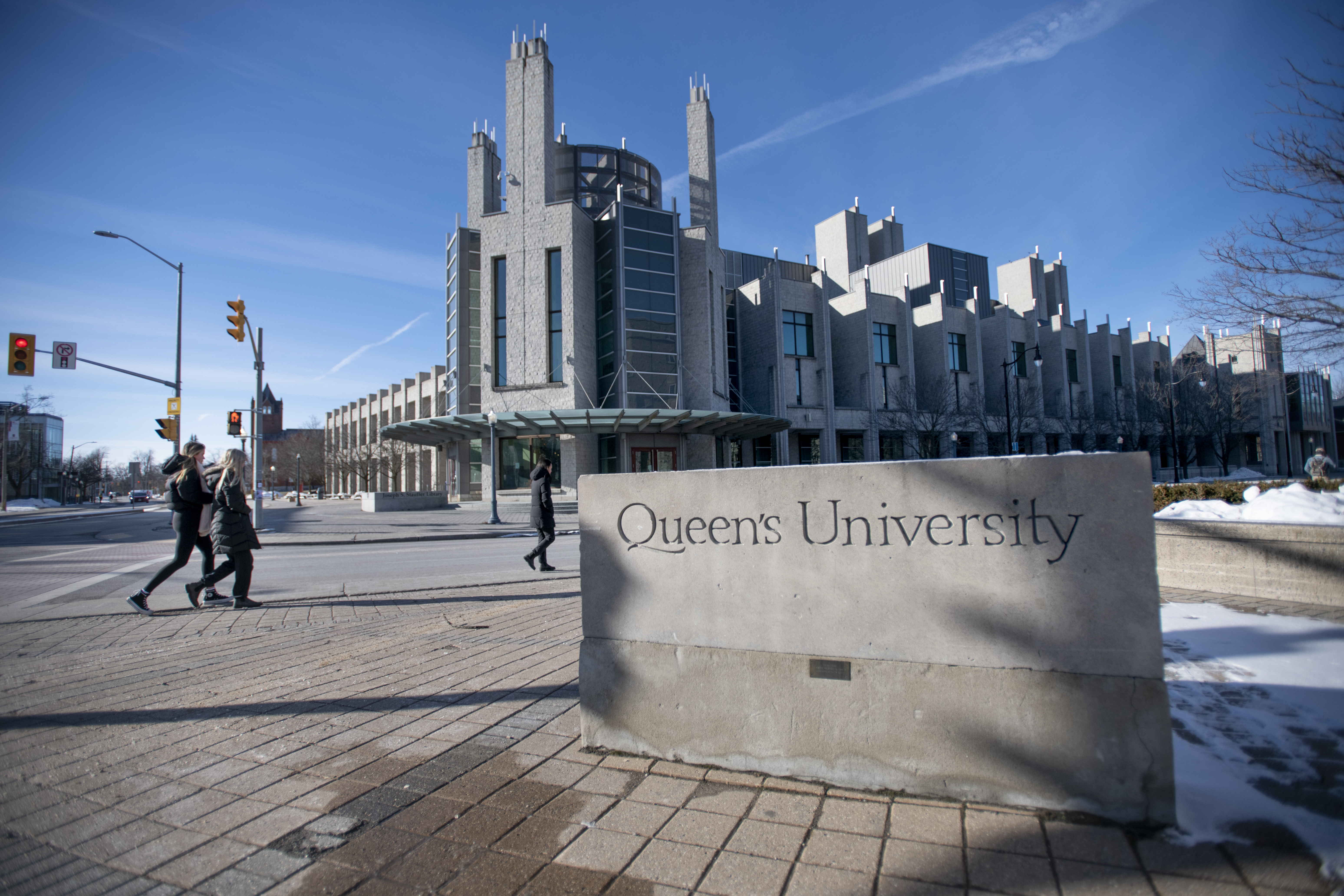 Queen's University